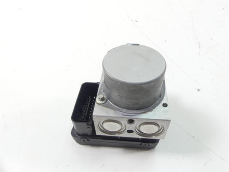 2018 Mv Agusta F3 800 RC Abs Brake Pump Module Unit 8000B9884 {{ shop.shopifyCountryName }} - Mototech271