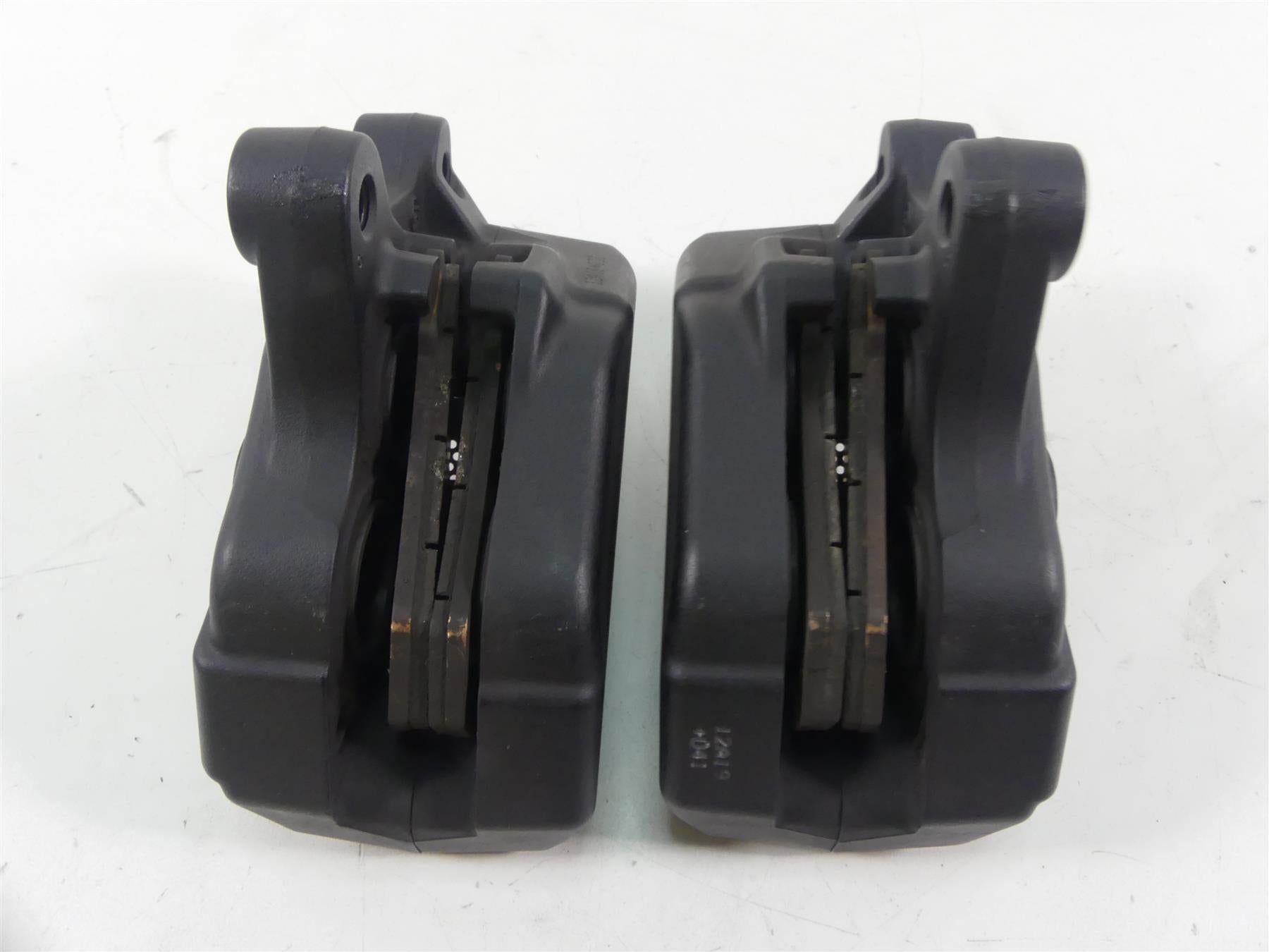 2012 Harley Touring FLHX Street Glide Front Brake Caliper Set 43027-08 44023-08 {{ shop.shopifyCountryName }} - Mototech271