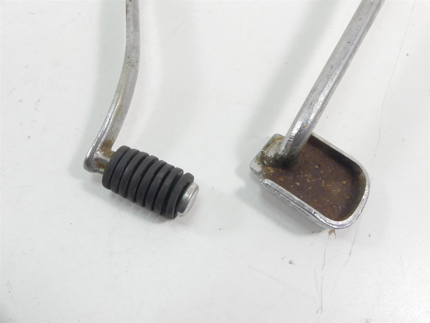 1978 Yamaha XS650 SE Special Front Footpeg Brake & Shift Lever 533-27211-01-93 {{ shop.shopifyCountryName }} - Mototech271