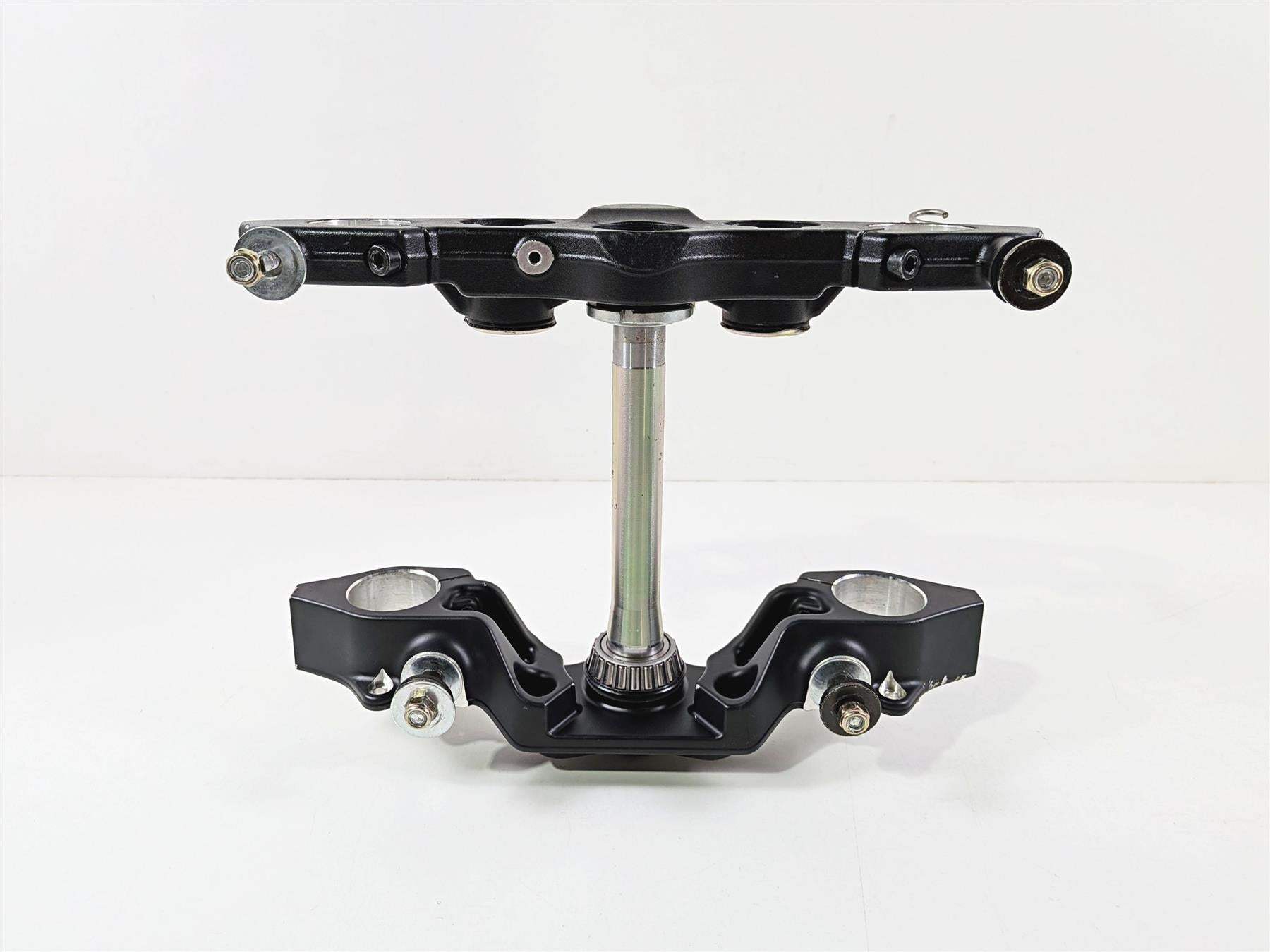 2015 Indian Chieftain Upper & Lower Triple Tree + Lock & Key Set - Read 1824619-Mototech271