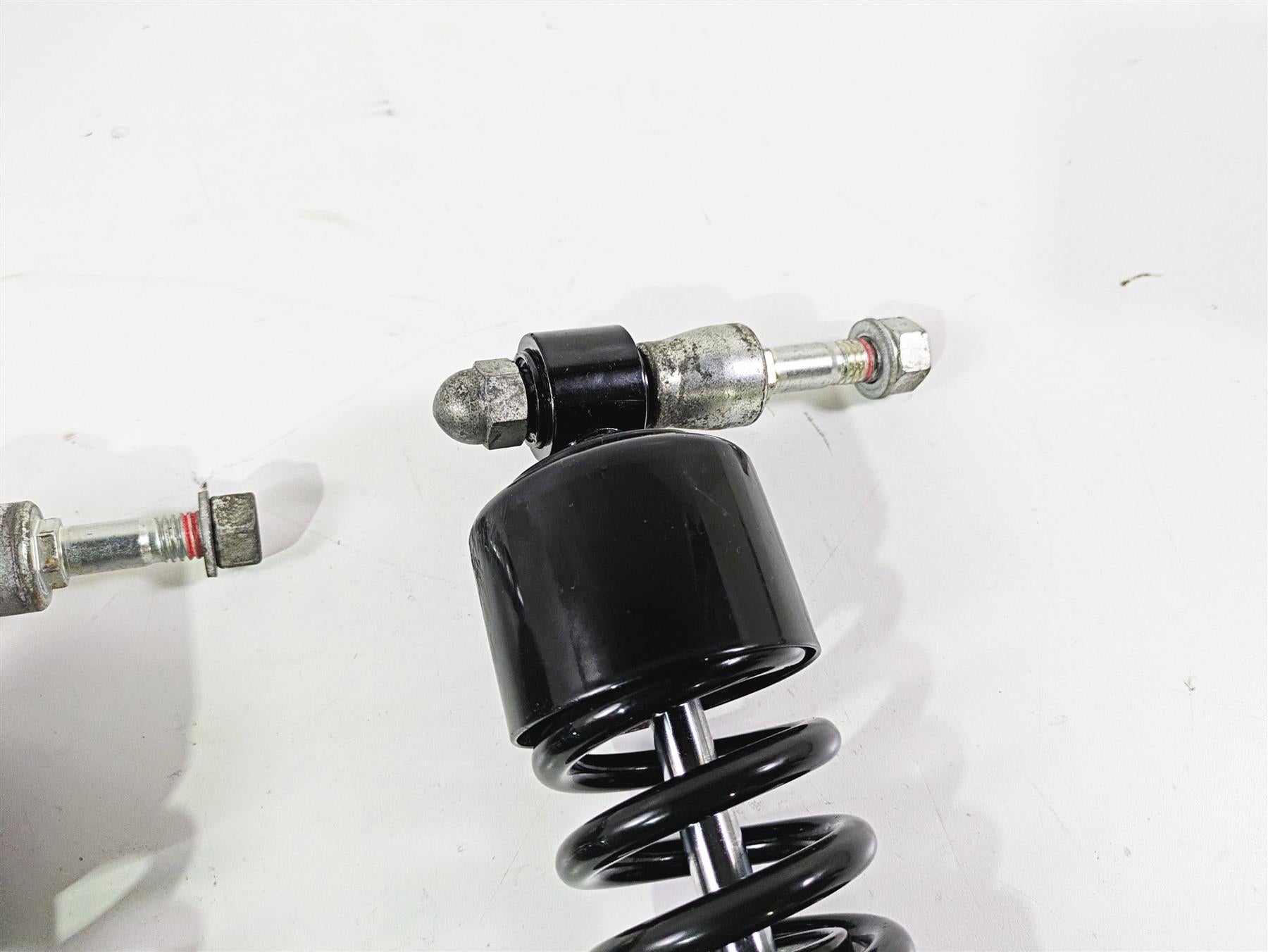 2015 Harley FXDF Dyna Fat Bob 13.5" Burly Brand Stiletto Rear Shock B28-1253 {{ shop.shopifyCountryName }} - Mototech271