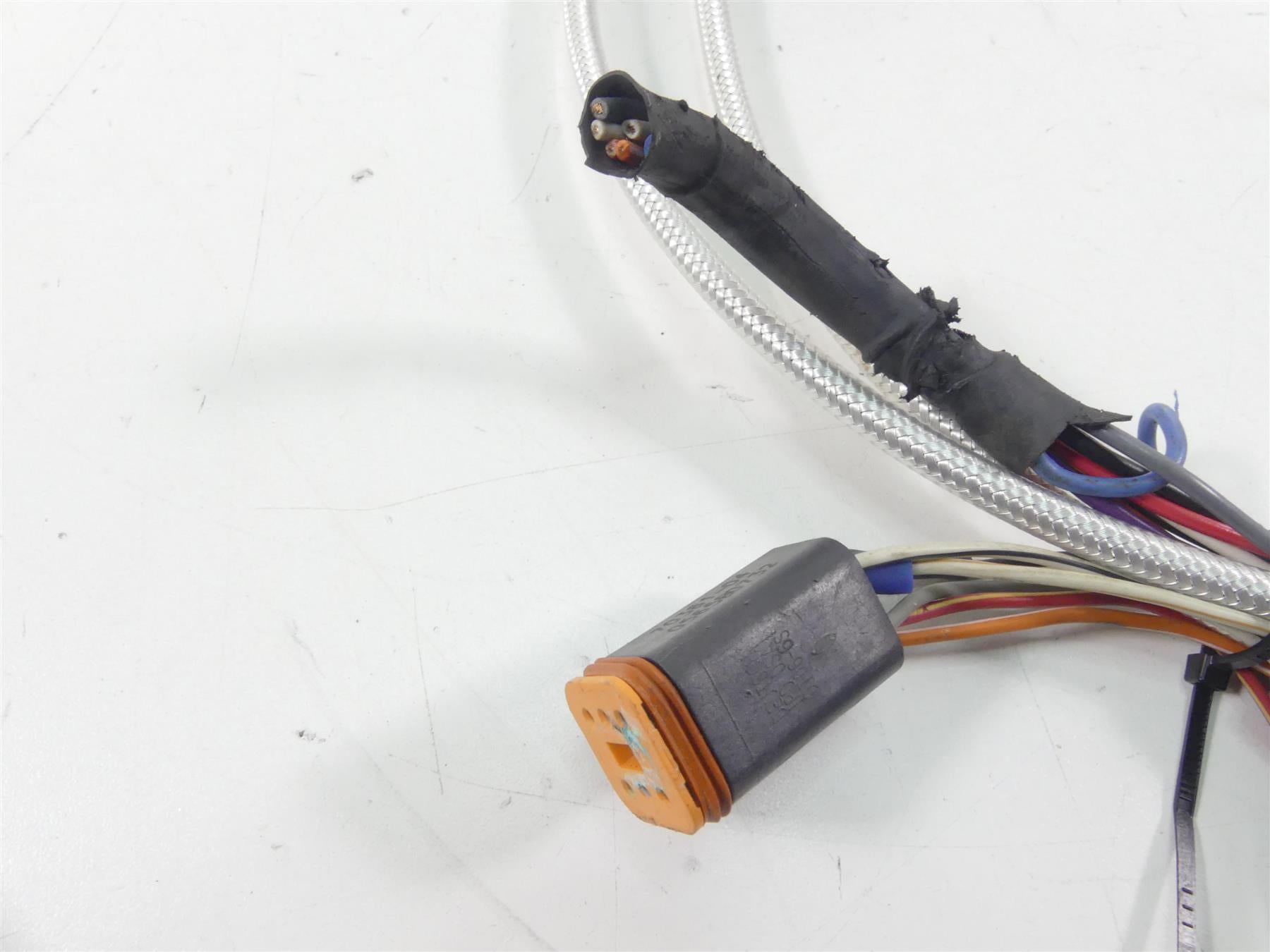 2005 Harley Touring FLHRSI Road King Right Hand Control Switch - Read 71589-96B {{ shop.shopifyCountryName }} - Mototech271
