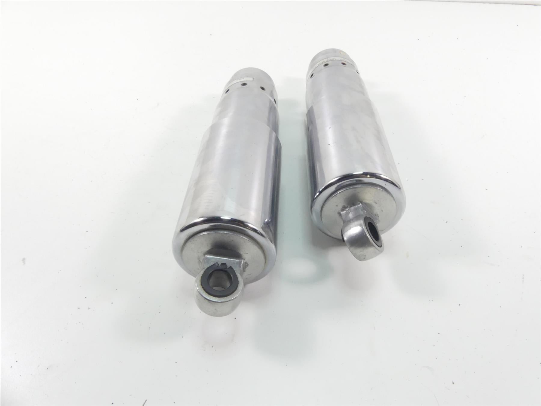 2002 Honda VTX1800 C Rear Suspension Shock Damper Set 52400-MCH-631 {{ shop.shopifyCountryName }} - Mototech271
