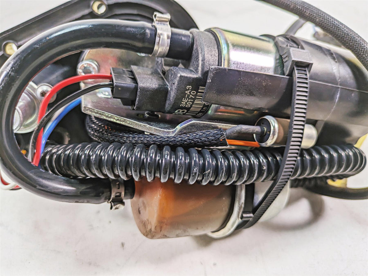 2013 Moto Guzzi V7 750 Stone Fuel Gas Petrol Pump 10K Only B063645 B063752 {{ shop.shopifyCountryName }} - Mototech271