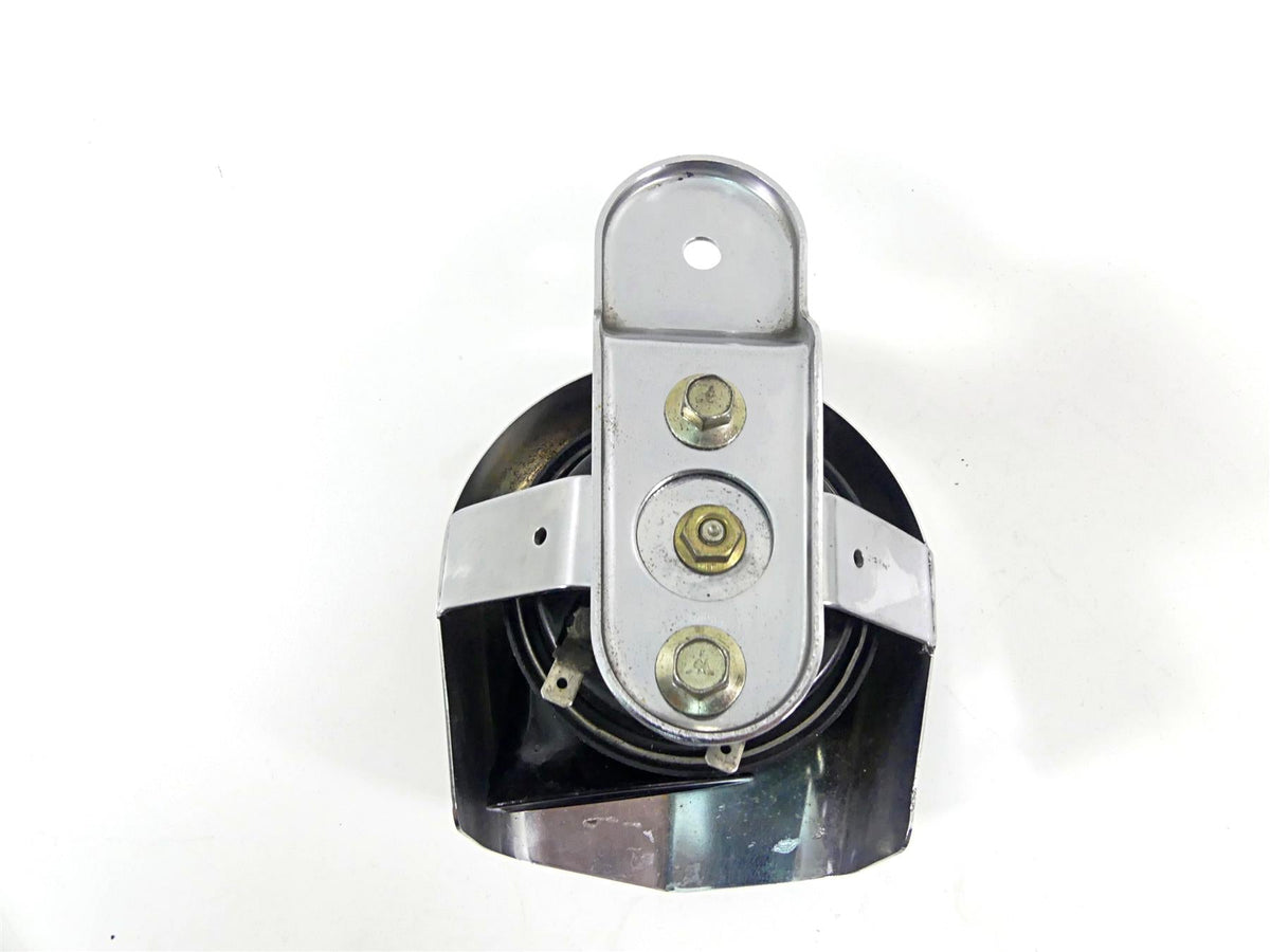 2003 Harley Touring FLHTCI E-Glide 100TH Horn & Chrome Cover 61300478A 69060-90H {{ shop.shopifyCountryName }} - Mototech271