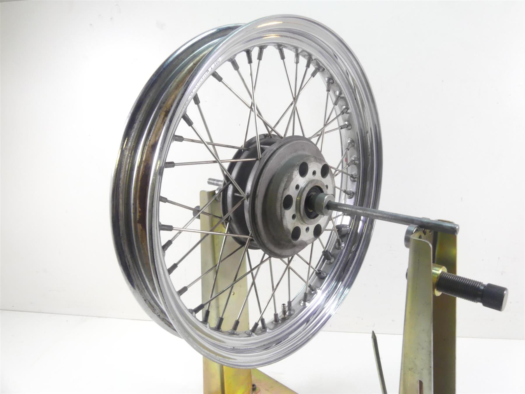 2001 Moto Guzzi California Sp 1100 Straight 18x2.5 Front Wheel Rim GU03610340 {{ shop.shopifyCountryName }} - Mototech271