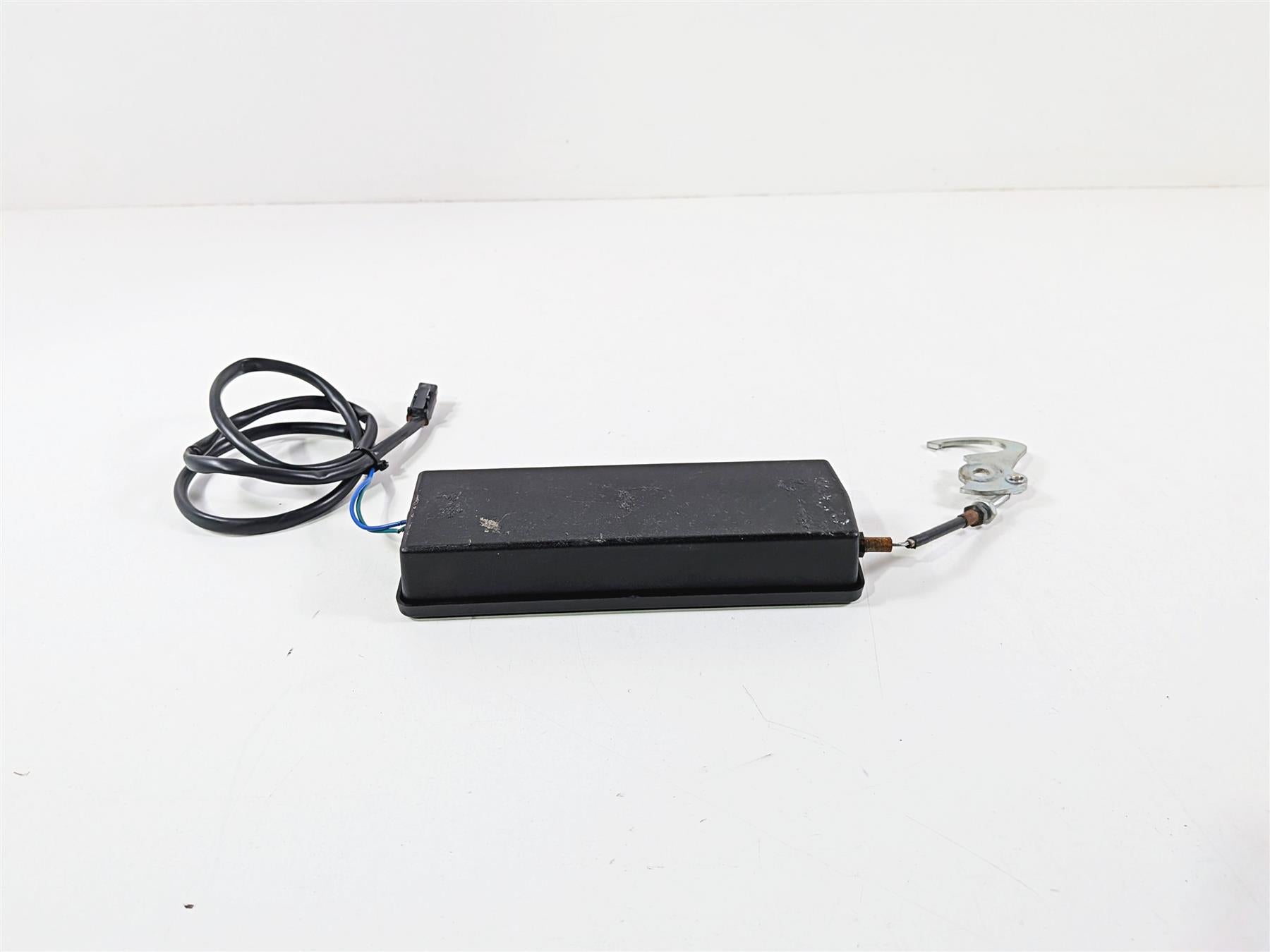 2011 Harley Touring FLHTCU CVO Electra Glide Saddlebag Lock Module 79165-07-Mototech271