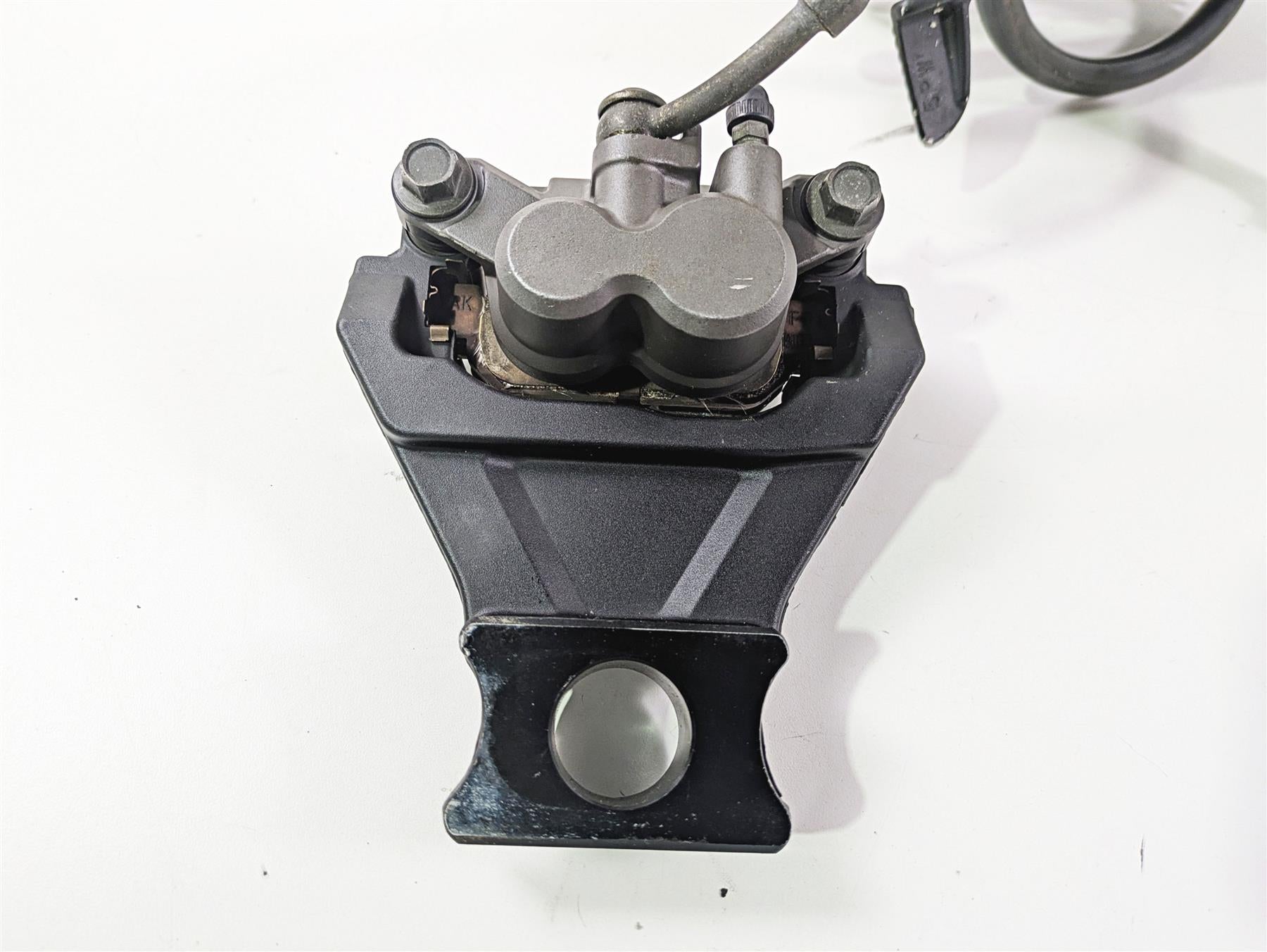 2002 Yamaha YZFR1 R1 Right Footpeg + Master & Caliper Set - Read 5JJ-27420-01 {{ shop.shopifyCountryName }} - Mototech271