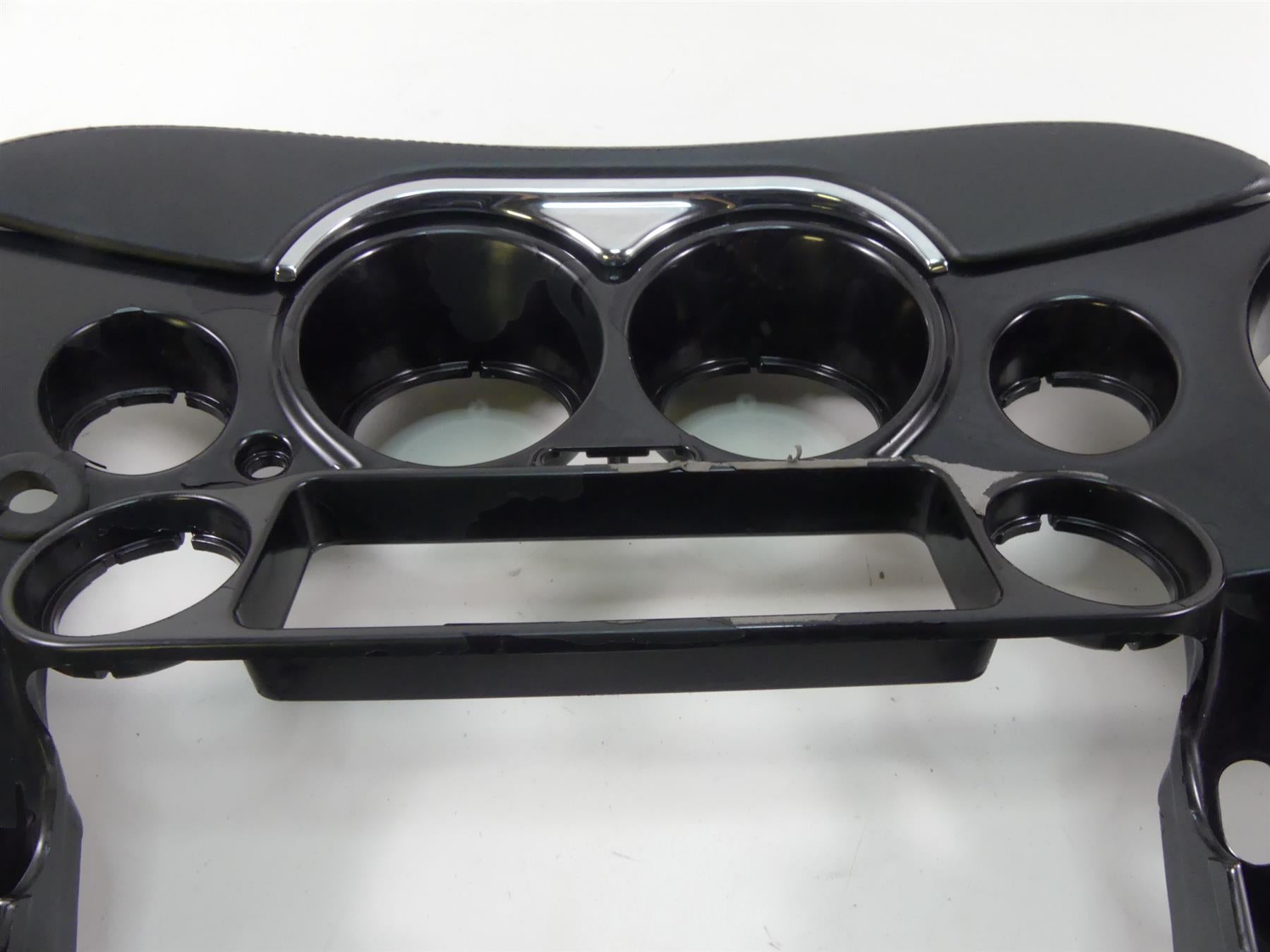 2004 Harley FLHTC SE CVO Electra Glide Front Inner Nose Fairing & Wings 58546-04 {{ shop.shopifyCountryName }} - Mototech271