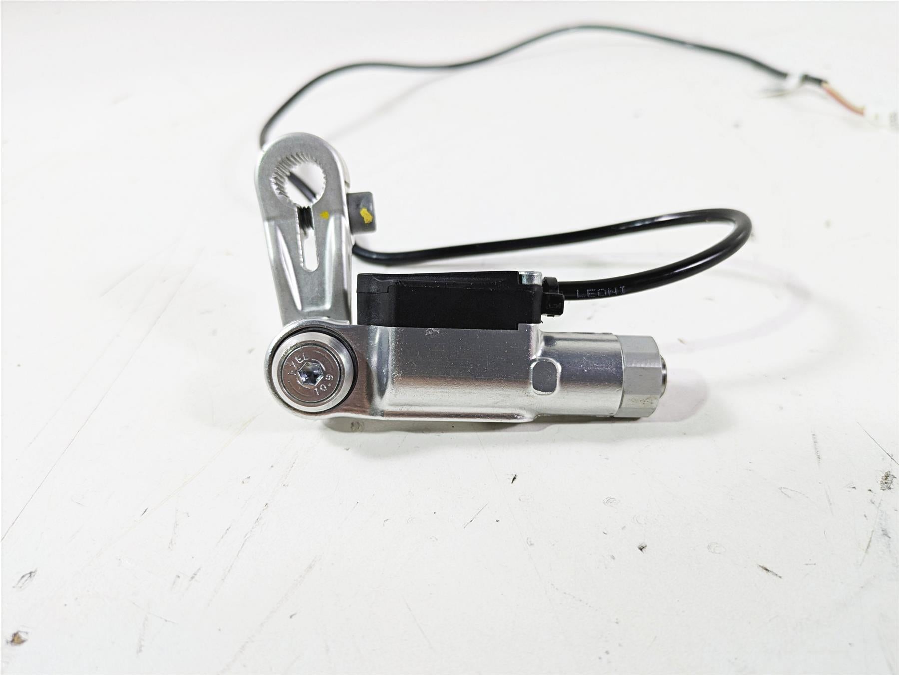 2021 Aprilia RS660 Quickshifter Quick Shifter Shift Assistant 2D000602 {{ shop.shopifyCountryName }} - Mototech271