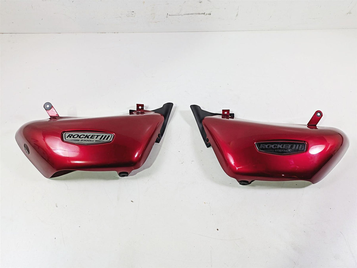 2006 Triumph Rocket 3 Main Side Cover Fairing Panel Set - Read T2301832 T2301833 {{ shop.shopifyCountryName }} - Mototech271