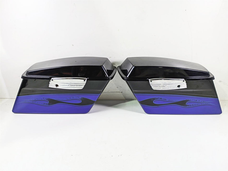 2011 Harley Touring FLHTCUSE CVO E-Glide Saddlebag Set 91171-07 L 91190-07 {{ shop.shopifyCountryName }} - Mototech271