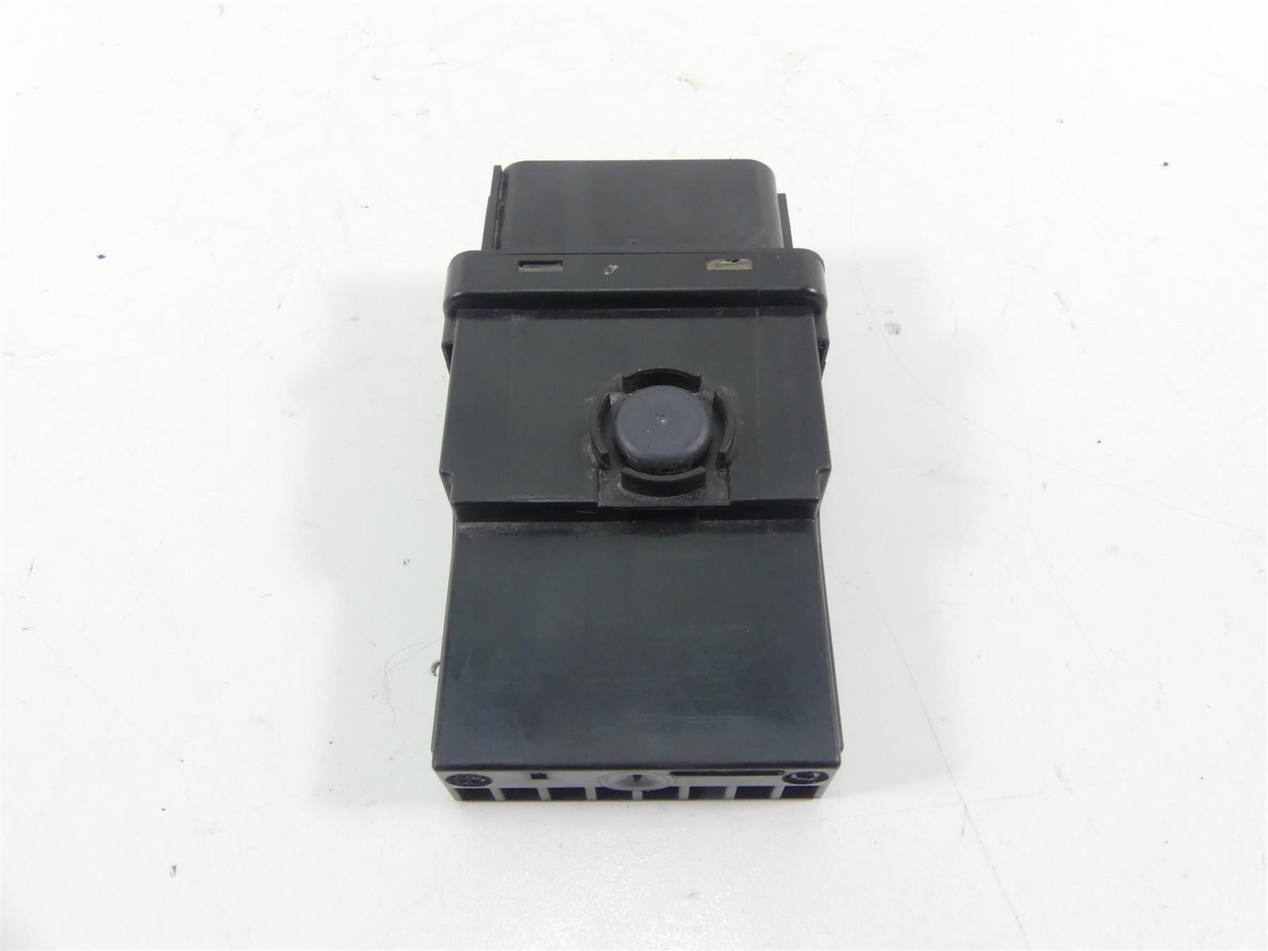 2017 BMW RnineT Racer K32 General Light Control Ecm Unit Module 8387905 {{ shop.shopifyCountryName }} - Mototech271