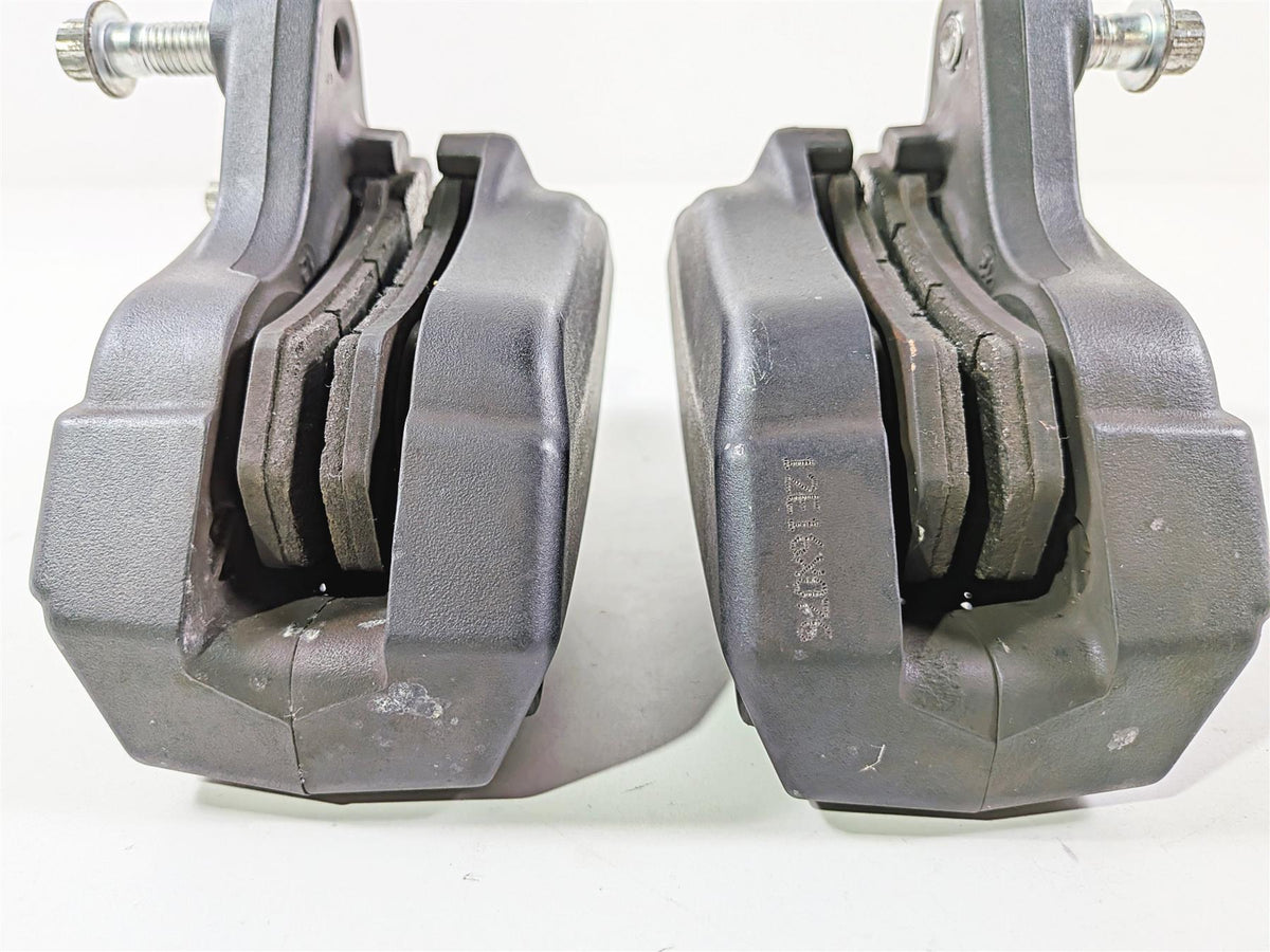 2013 Harley VRSCDX Night Rod Special Front Brake Caliper Set 44731-08 44732-08-Mototech271