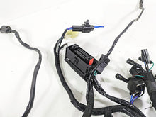 Load image into Gallery viewer, 2020 Triumph Street Scrambler 900 Wiring Harness Loom No Cuts T2501952
