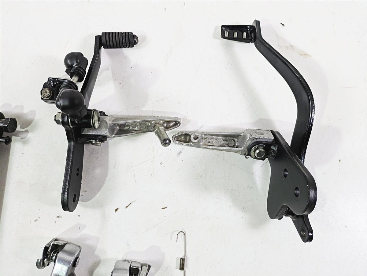 2021 Kawasaki Z125 Pro Front Rear Footpeg Rest Pedal Set 34003-0163-18R {{ shop.shopifyCountryName }} - Mototech271