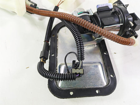 2008 Harley FLSTSB Cross Bones Fuel Gas Petrol Pump -Tested 75252-08 75284-08A {{ shop.shopifyCountryName }} - Mototech271