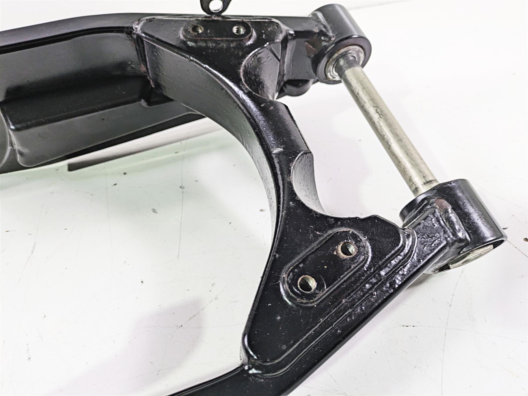 2007 Harley FXDWG Dyna Wide Glide Rear Swingarm & Belt Guards 47820-06 {{ shop.shopifyCountryName }} - Mototech271