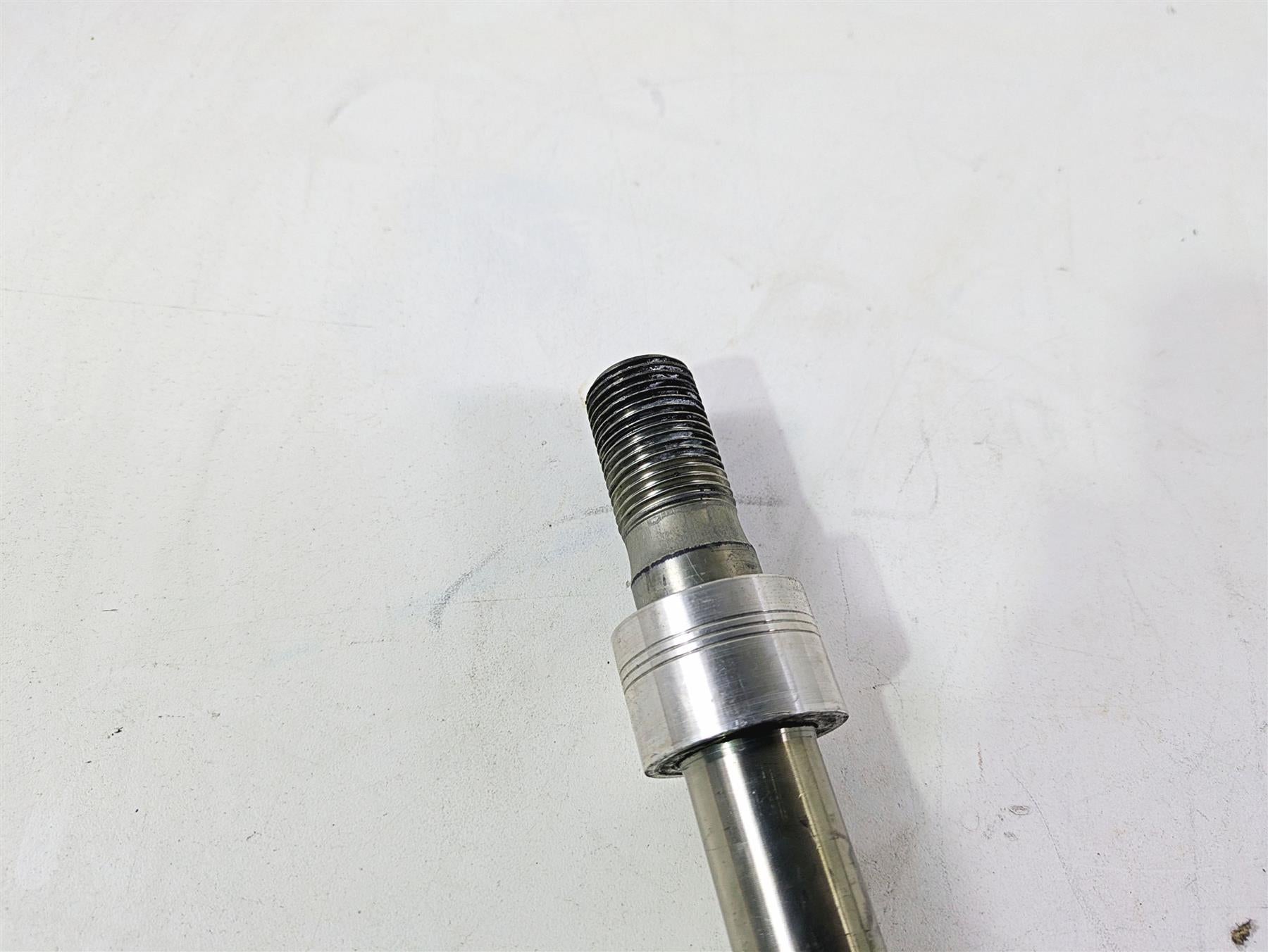 2020 Harley Softail FXST Standard Front Wheel Spindle Axle 43000081 {{ shop.shopifyCountryName }} - Mototech271