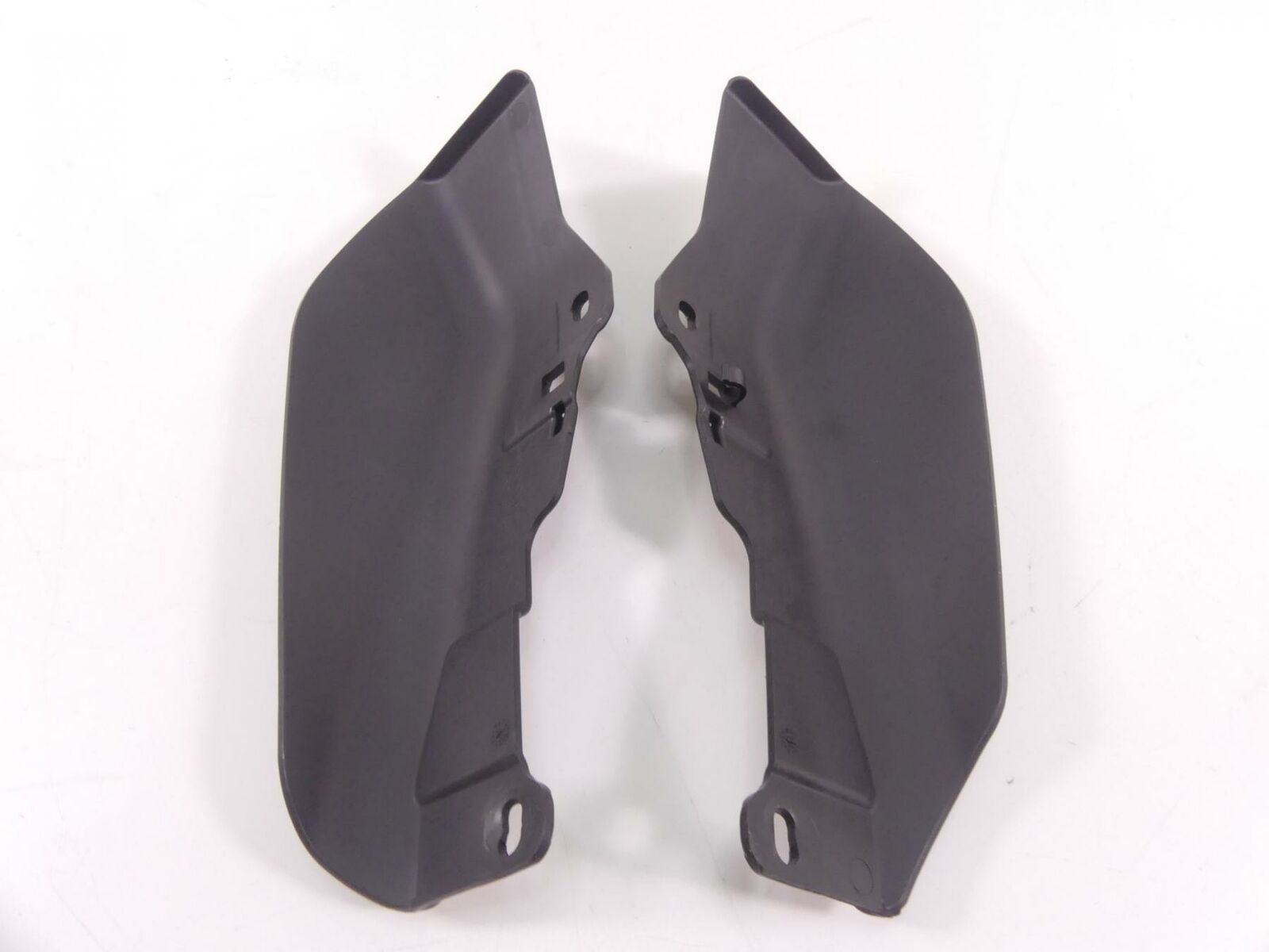 2009 Harley Touring FLHTCU Electra Glide Side Deflector Wing Cover Set 58167-09 {{ shop.shopifyCountryName }} - Mototech271