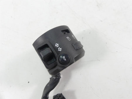 2015 Yamaha MT09 FZ09 Left Hand Blinker Control Switch -Read 1RC-83972-01-00 {{ shop.shopifyCountryName }} - Mototech271