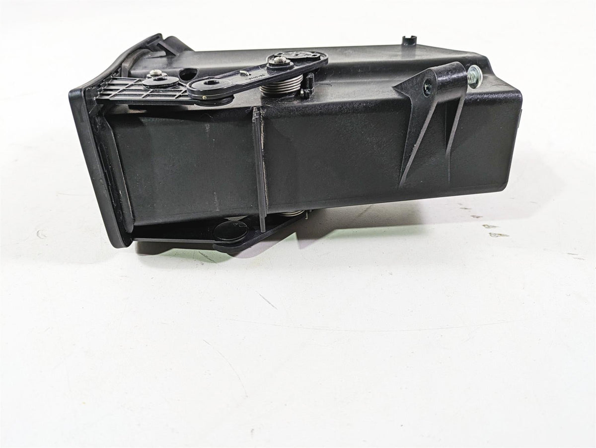 2020 Harley Touring FLHT Electra Glide Front Fairing Media Compartment 76000944 {{ shop.shopifyCountryName }} - Mototech271