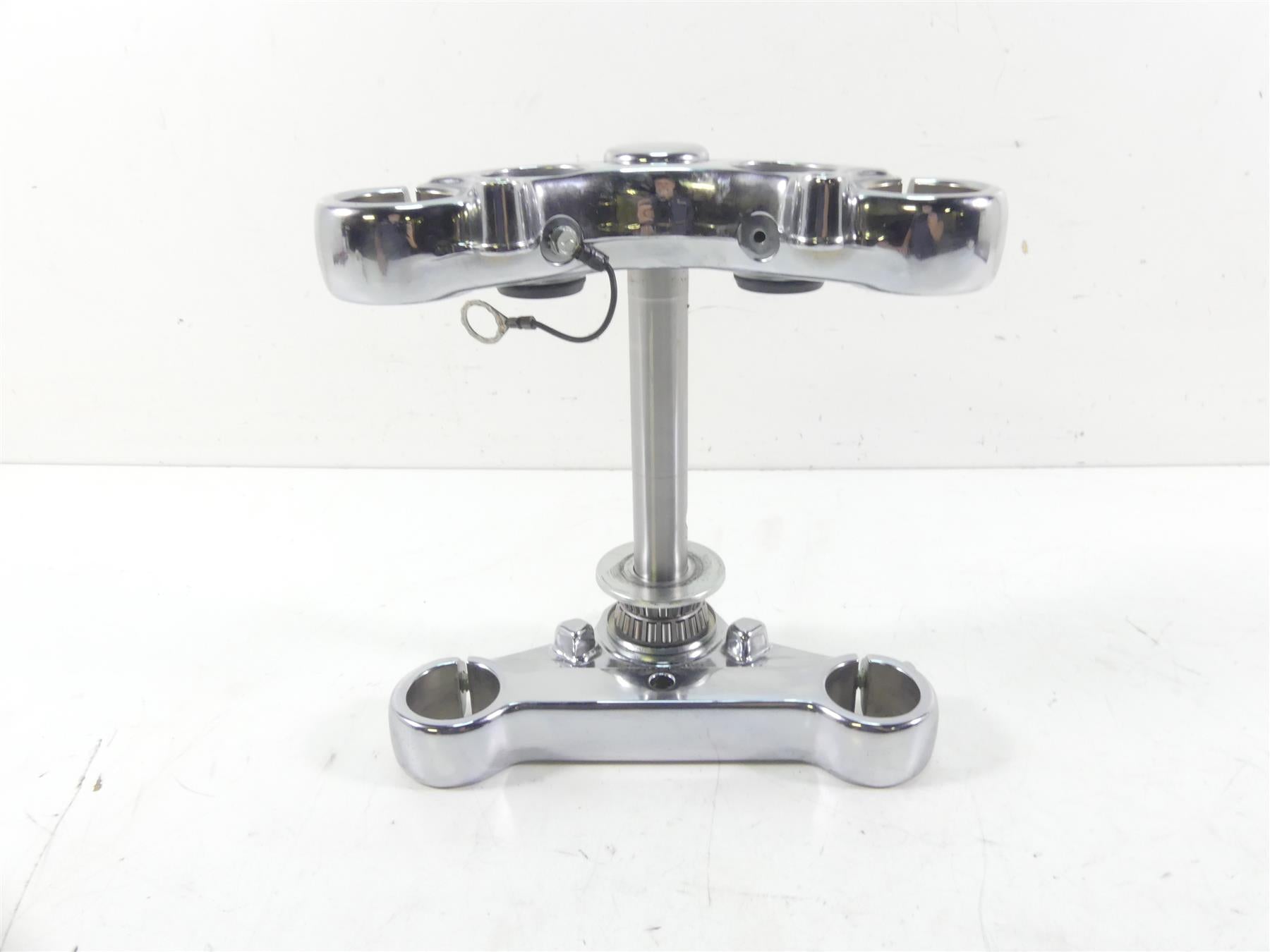 2000 Harley Dyna FXR4 CVO Super Glide Upper Lower Triple Tree Set 46183-99 {{ shop.shopifyCountryName }} - Mototech271
