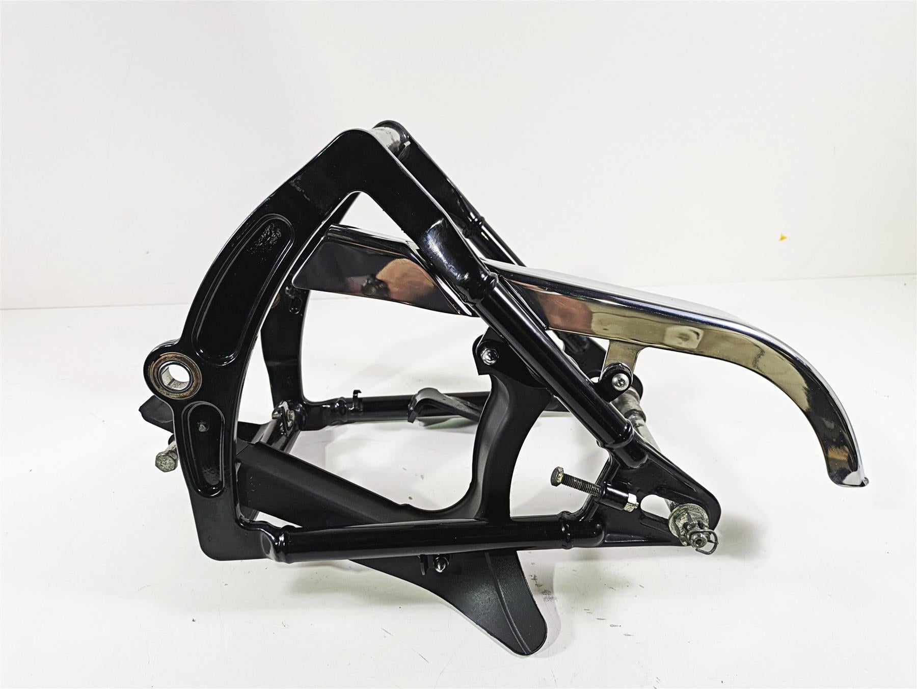 2003 Harley FLSTC Softail Heritage 100th Rear Swing Arm Swingarm 47573-00A {{ shop.shopifyCountryName }} - Mototech271