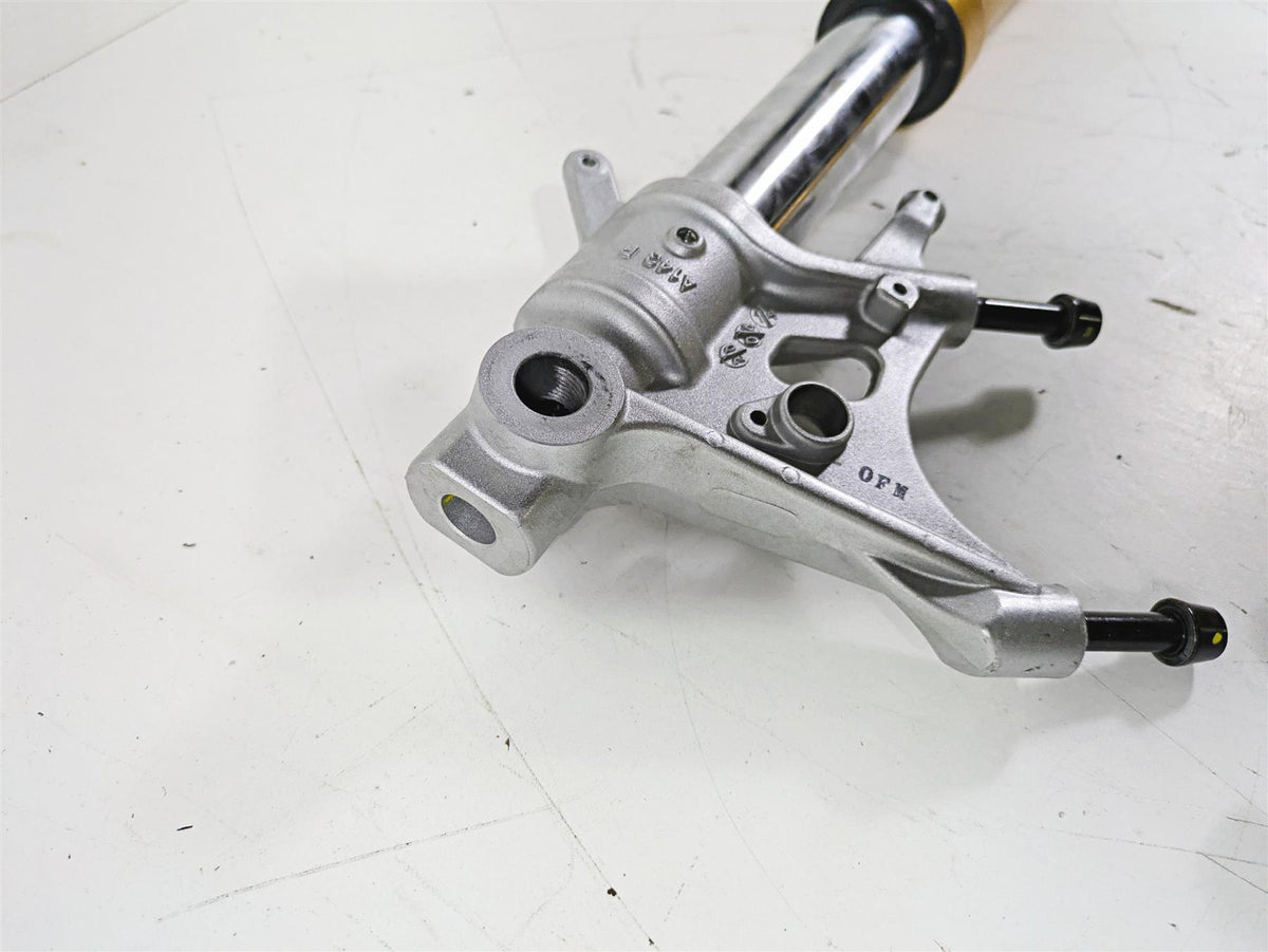 2021 Aprilia RS660 Bent Front Forks Leg Set R 2B006359 L 2B006360 {{ shop.shopifyCountryName }} - Mototech271
