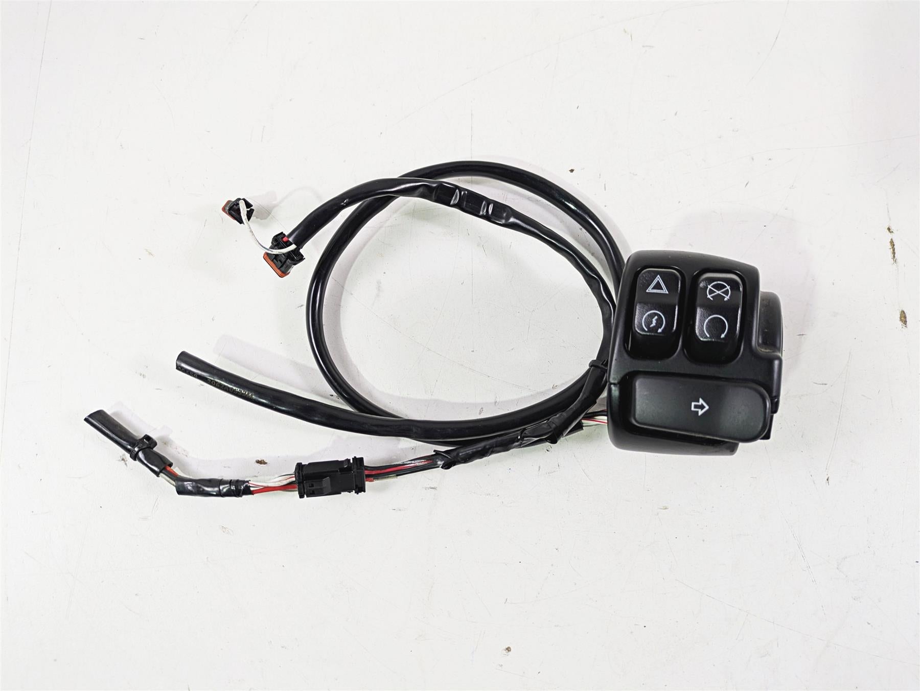 2022 Harley FXLRS Softail Low Rider Right Hand Control Switch READ 71500462A