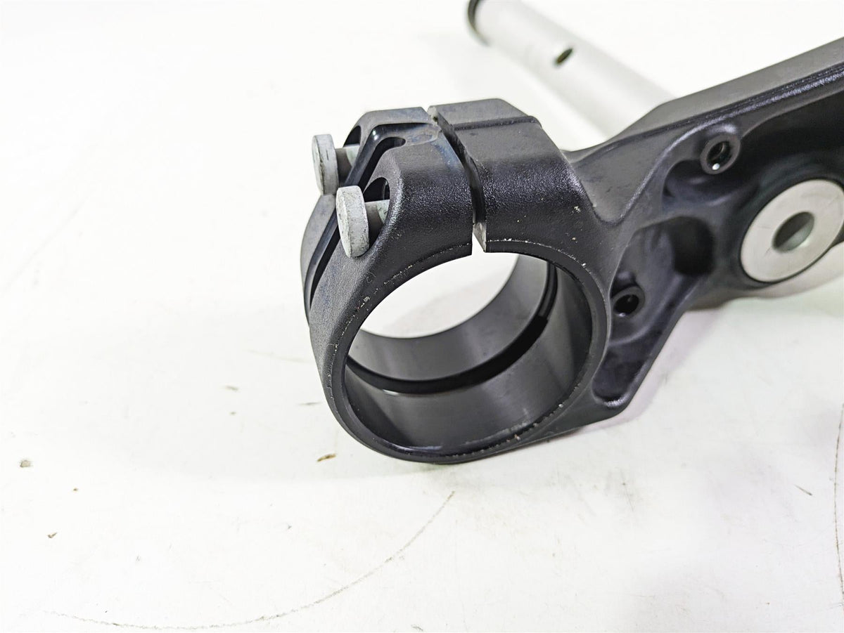 2022 KTM 1290 Super Adventure S Lower Triple Tree Steering Clamp 61901032032 {{ shop.shopifyCountryName }} - Mototech271