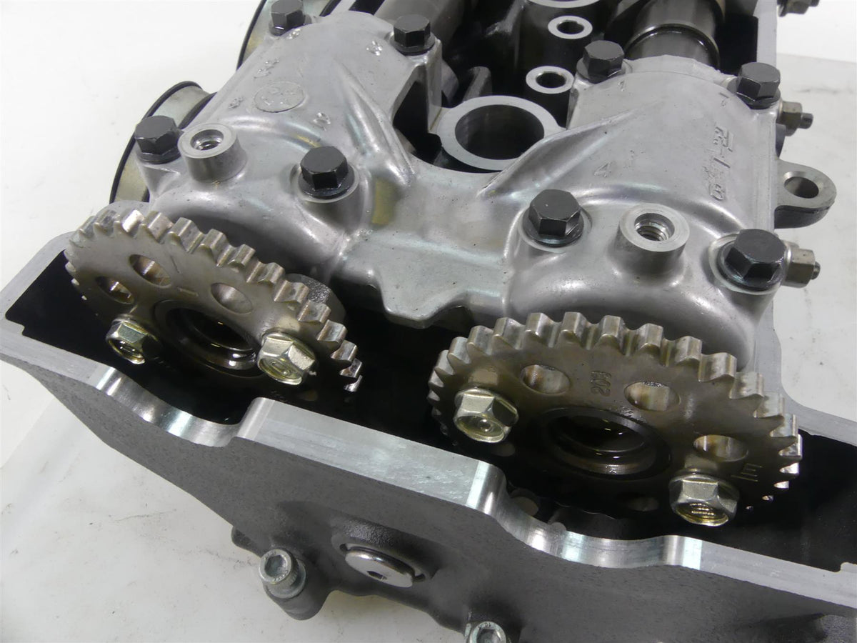 2015 Yamaha MT09 FZ09 Cylinderhead Cylinder Head 10K Only 1RC-11101-09-00 {{ shop.shopifyCountryName }} - Mototech271