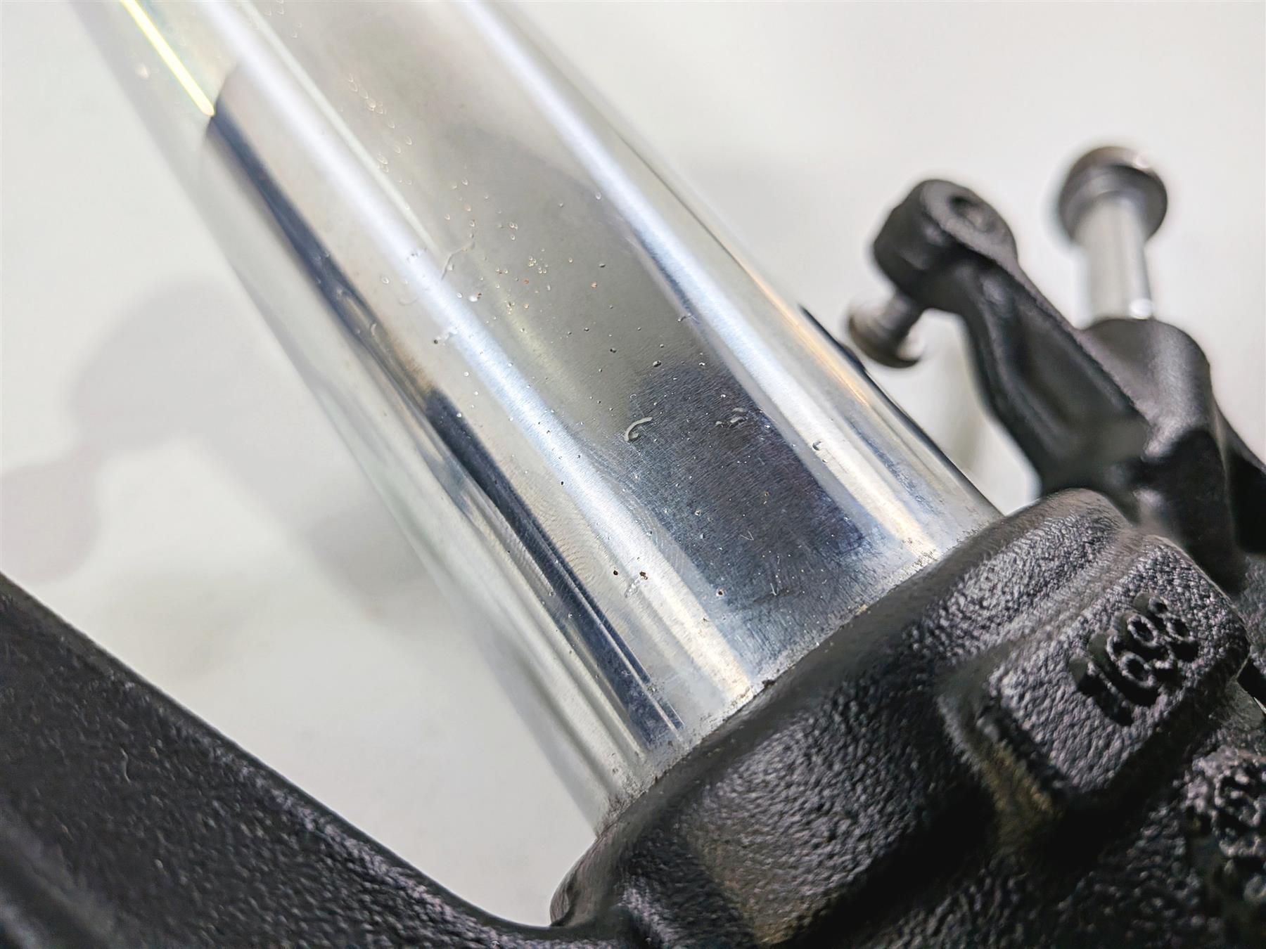 2022 Triumph Tiger 900 GT Pro Straight Marzocchi Front Fork Leg Set T2048704 {{ shop.shopifyCountryName }} - Mototech271