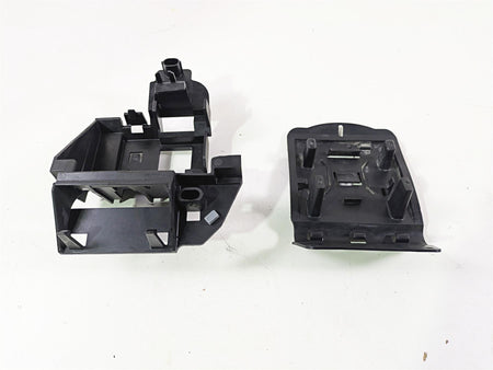 2014 Harley FLS Softail Slim Electric Holder Plastic Stay Carrier Set 70354-11 {{ shop.shopifyCountryName }} - Mototech271