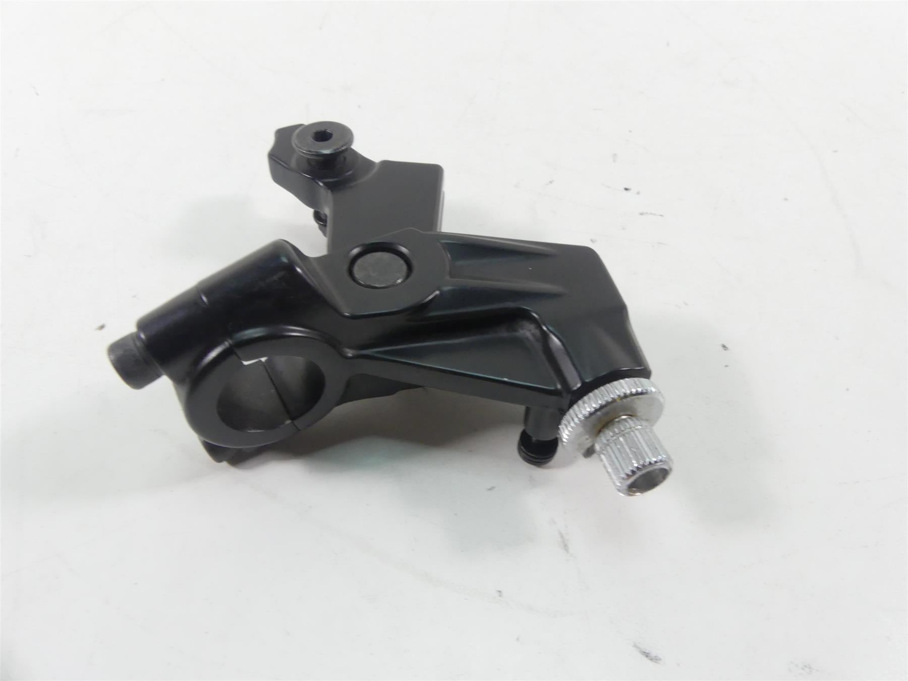 2020 Triumph Speed Triple RS 1050 Clutch Perch Holder Clamp T2049998 {{ shop.shopifyCountryName }} - Mototech271