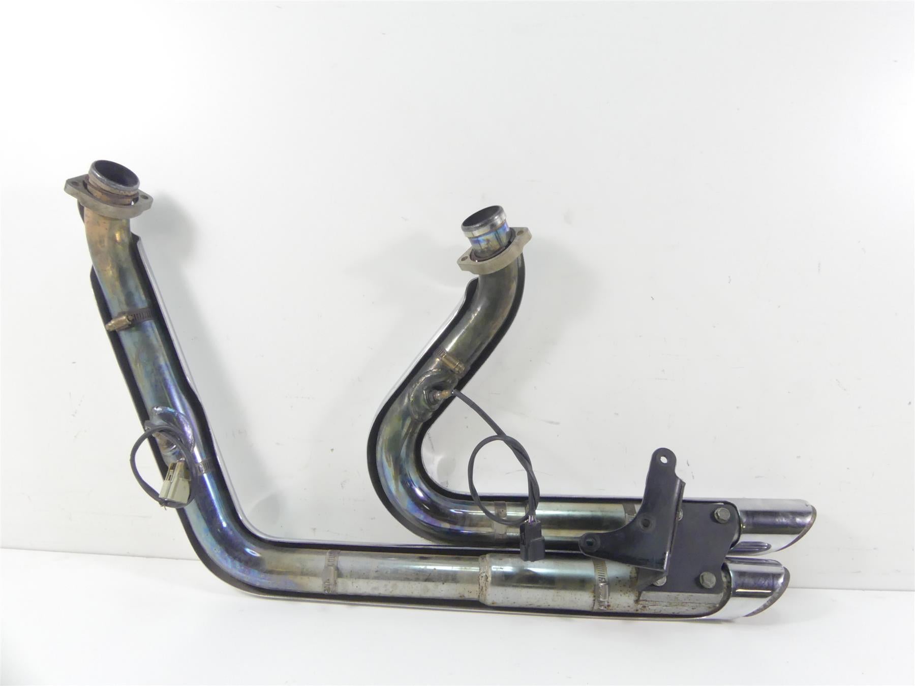 2013 Harley FXDWG Dyna Wide Glide Vance Hines Shortshots Exhaust System 17227 {{ shop.shopifyCountryName }} - Mototech271