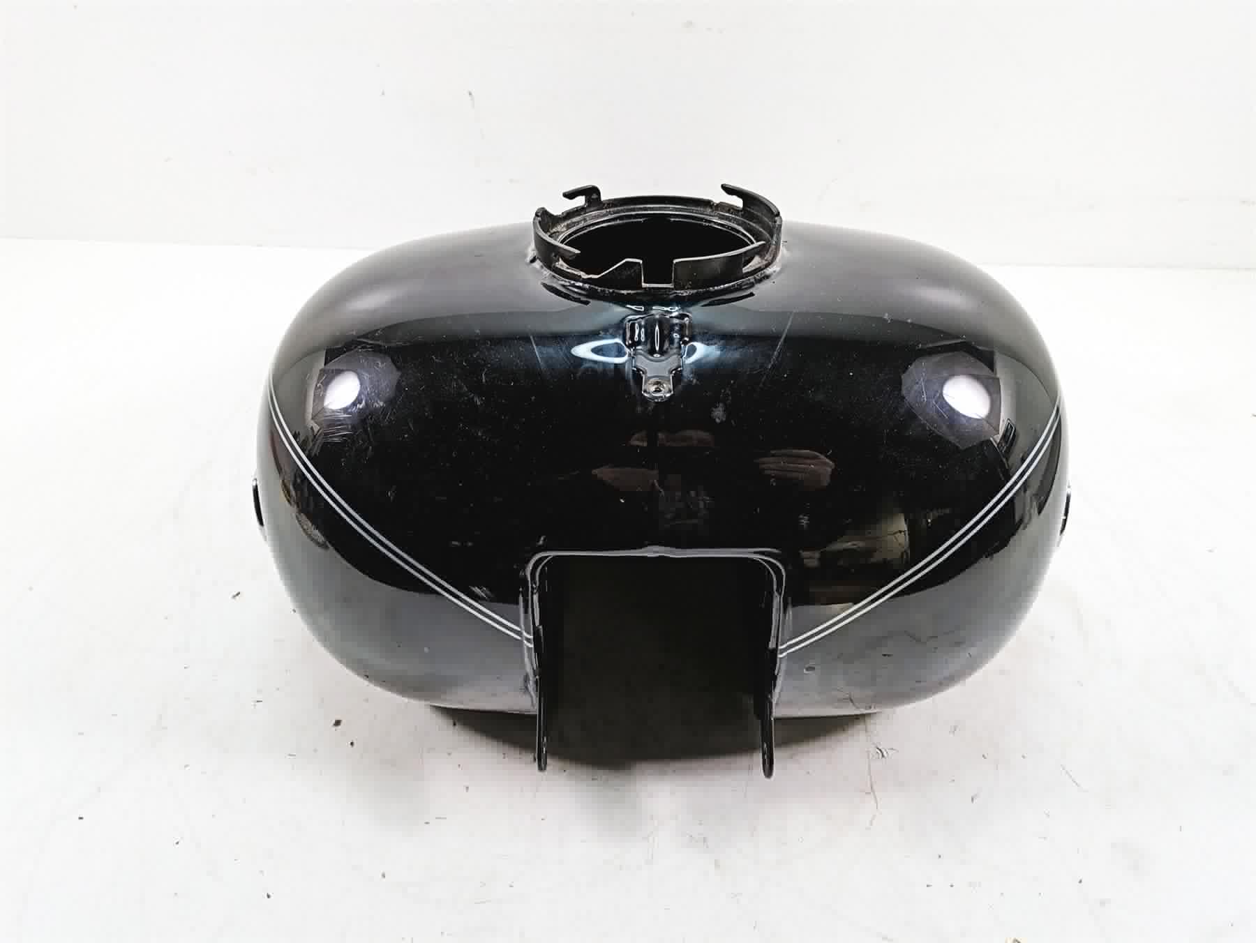 2009 Harley Touring FLHTCU Electra Glide Fuel Petrol Gas Tank - No Dent 61356-08 {{ shop.shopifyCountryName }} - Mototech271