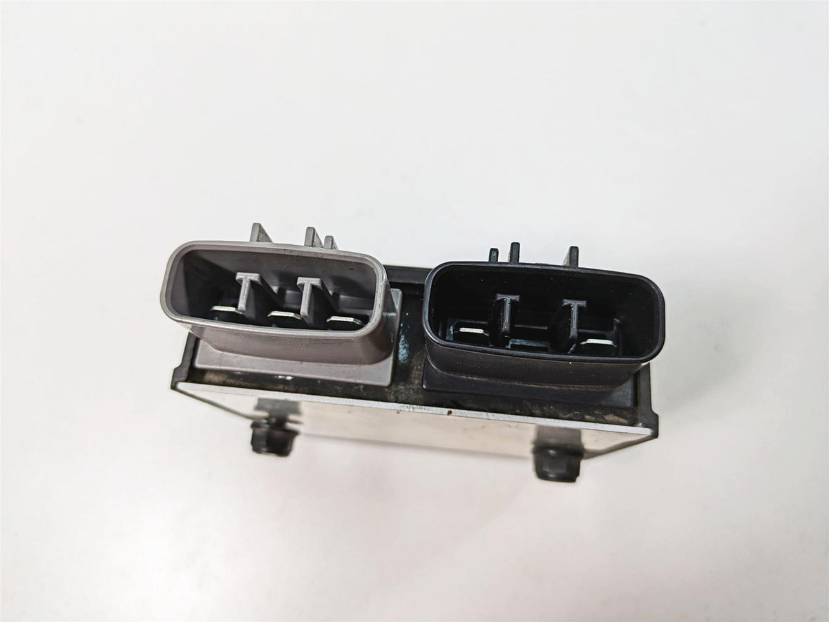 2020 Ducati Hypermotard 950 SP Rectifier Voltage Regulator SH821AA 54040321A {{ shop.shopifyCountryName }} - Mototech271