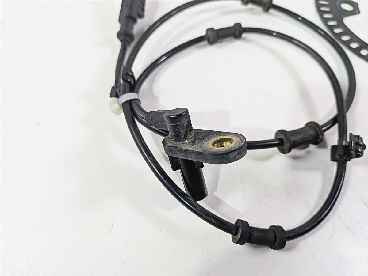 2016 Kawasaki ZX10R Ninja Front Abs Brake Wheel Speed Sensor 21176-0813 {{ shop.shopifyCountryName }} - Mototech271