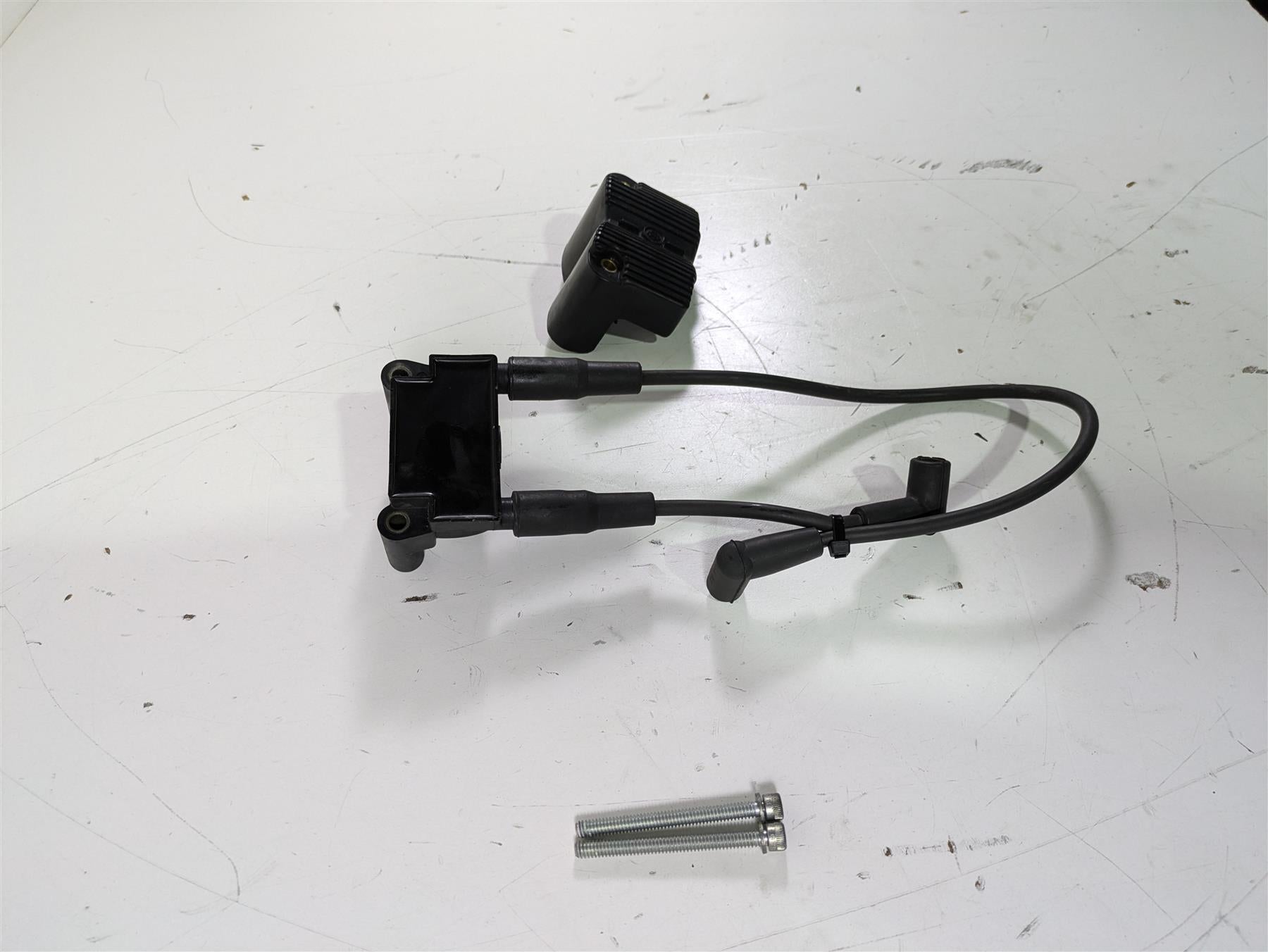 2015 Harley FXDL Dyna Low Rider Delphi Ignition Coil Wires Plugs 31696-07A {{ shop.shopifyCountryName }} - Mototech271