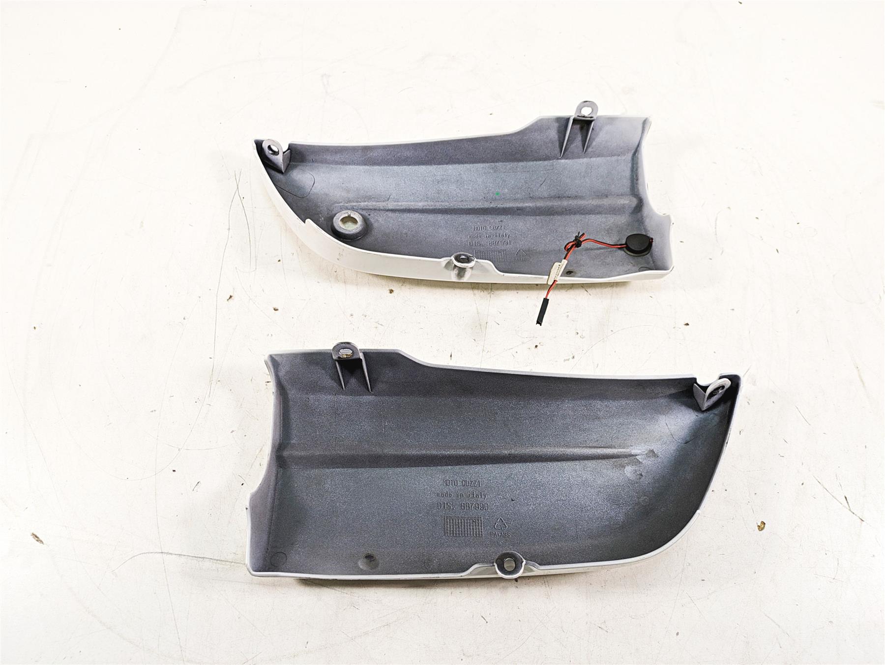 2014 Moto Guzzi California 1400 T Left Right Side Cover Fairing 887991 887990 {{ shop.shopifyCountryName }} - Mototech271