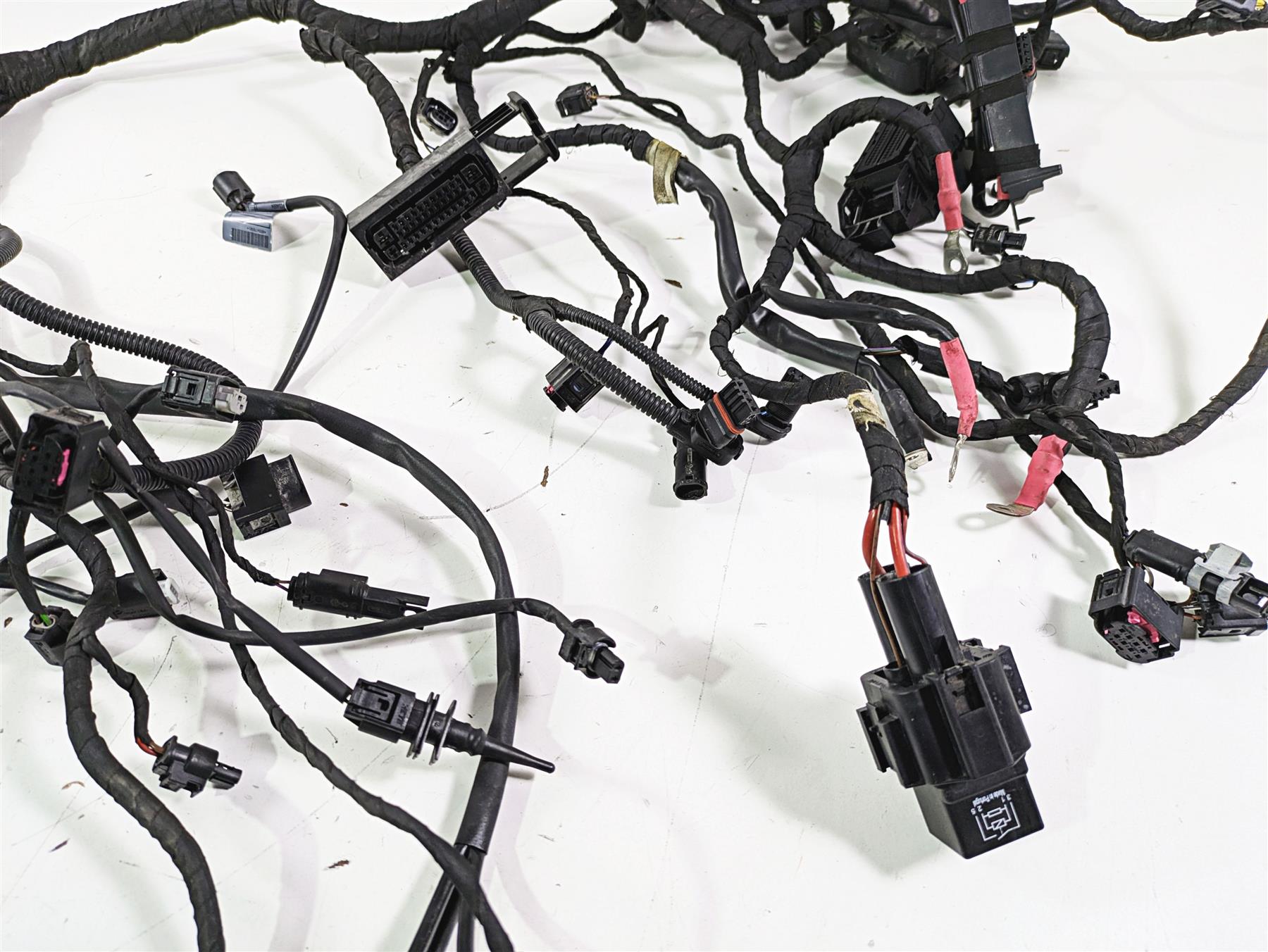 2018 BMW R1200GS GSW K50 Main & Engine Wiring Harness Abs 61118394905 8544469 {{ shop.shopifyCountryName }} - Mototech271
