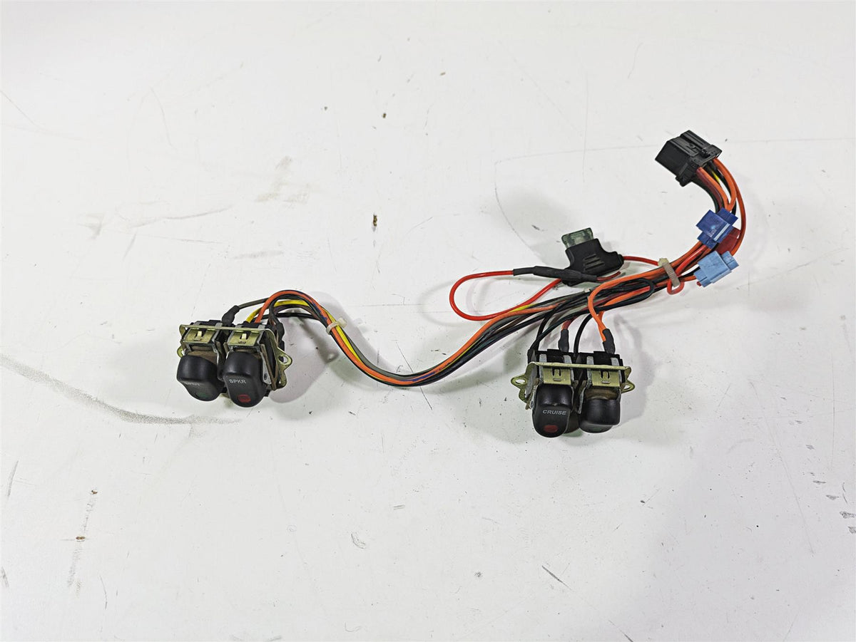 2008 Harley Touring FLHTCU E-Glide 105TH Auxiliary Switch Set Cruise 70271-98 {{ shop.shopifyCountryName }} - Mototech271
