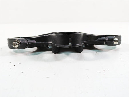 2020 Aprilia Tuono V4 Factory Upper Triple Tree Steering Clamp 2B005702 898680 {{ shop.shopifyCountryName }} - Mototech271