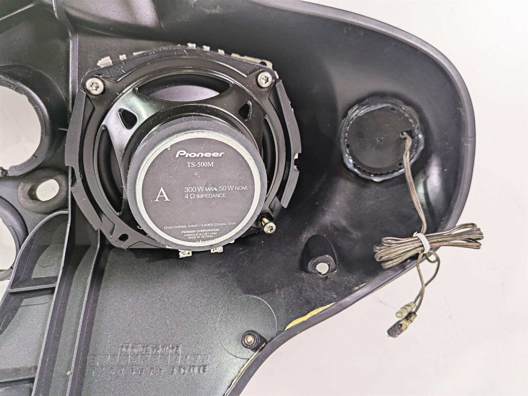 2001 Harley Touring FLHX Street Glide Inner Fairing Cover & Speaker 58497-96B {{ shop.shopifyCountryName }} - Mototech271