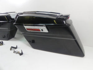 2006 Harley Touring FLHTCUI Electra Glide Left Right Saddle Bag Set 90753-93