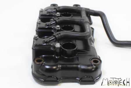 2012 Triumph 1050 Speed Triple Cylinderhead Cylinder Head Valve Cover T1261331 {{ shop.shopifyCountryName }} - Mototech271
