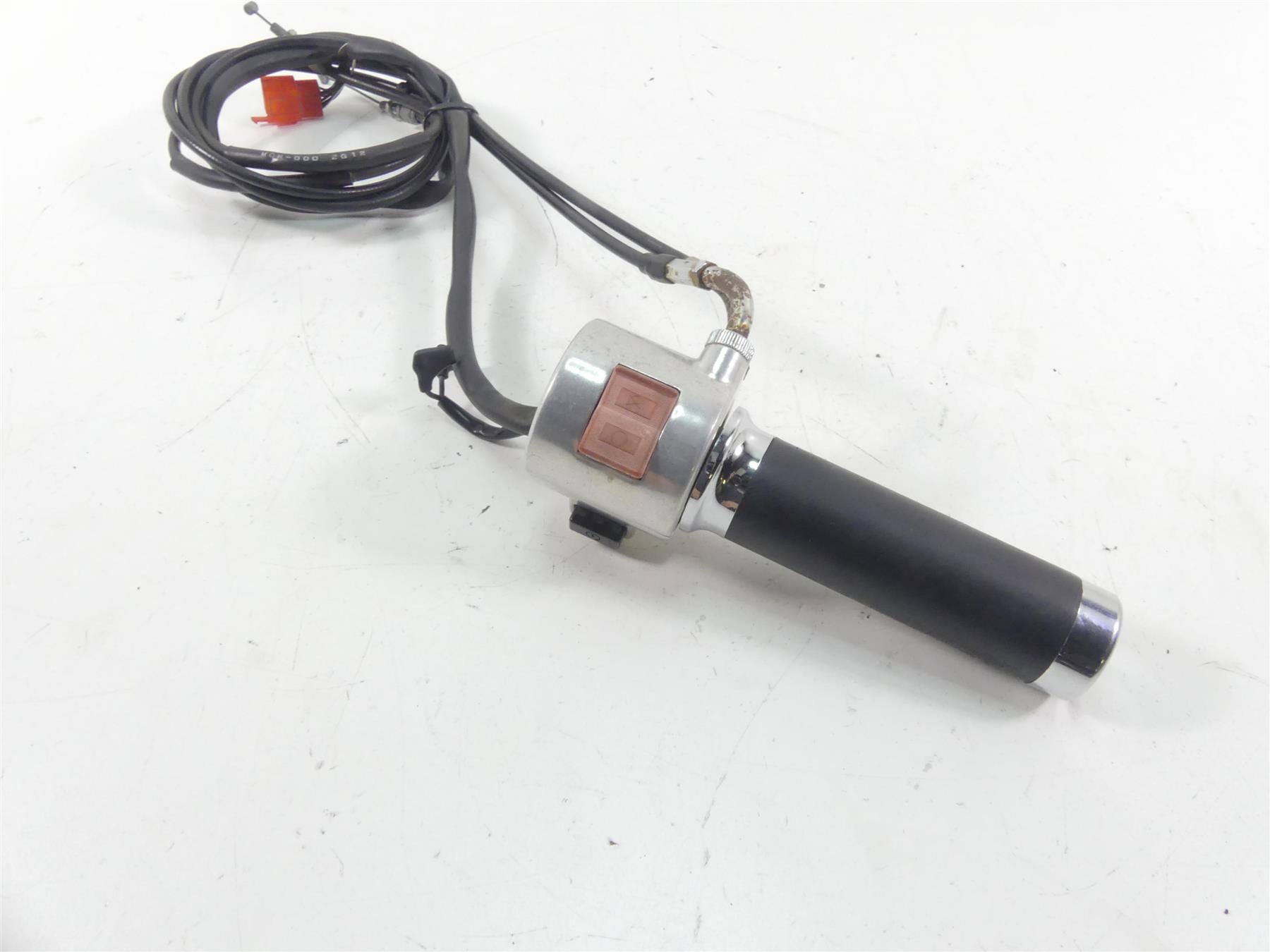 2003 Honda VTX1800 C Right Control Switch + Grips & Throttle Cable 35013-MCH-020 {{ shop.shopifyCountryName }} - Mototech271