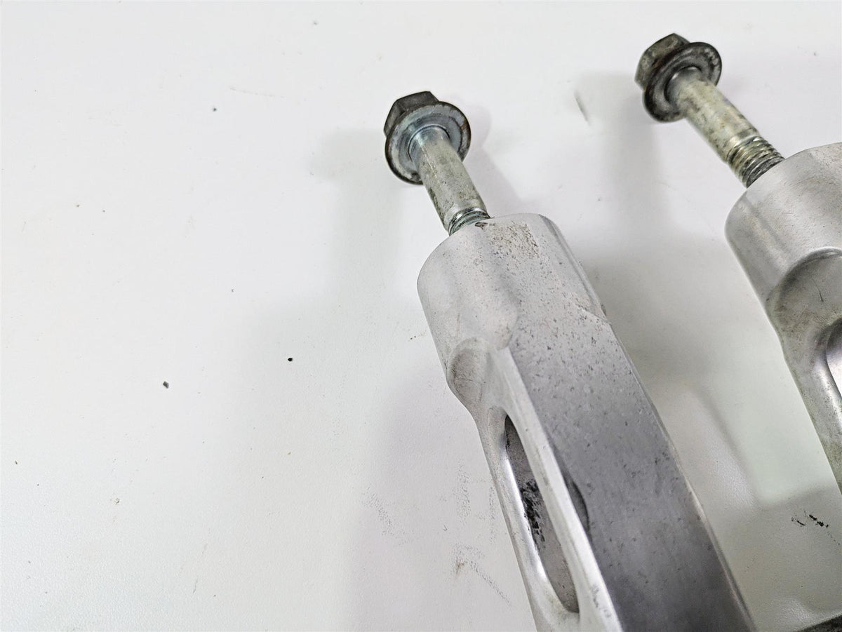 2002 Indian Spirit Deluxe Handlebar Riser Holder 39-047 39-048 {{ shop.shopifyCountryName }} - Mototech271