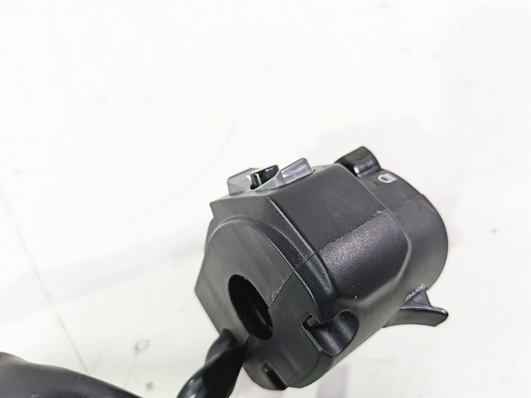 2024 Kawasaki ZX6R ZX636 Ninja Left Hand Turn Signal Control